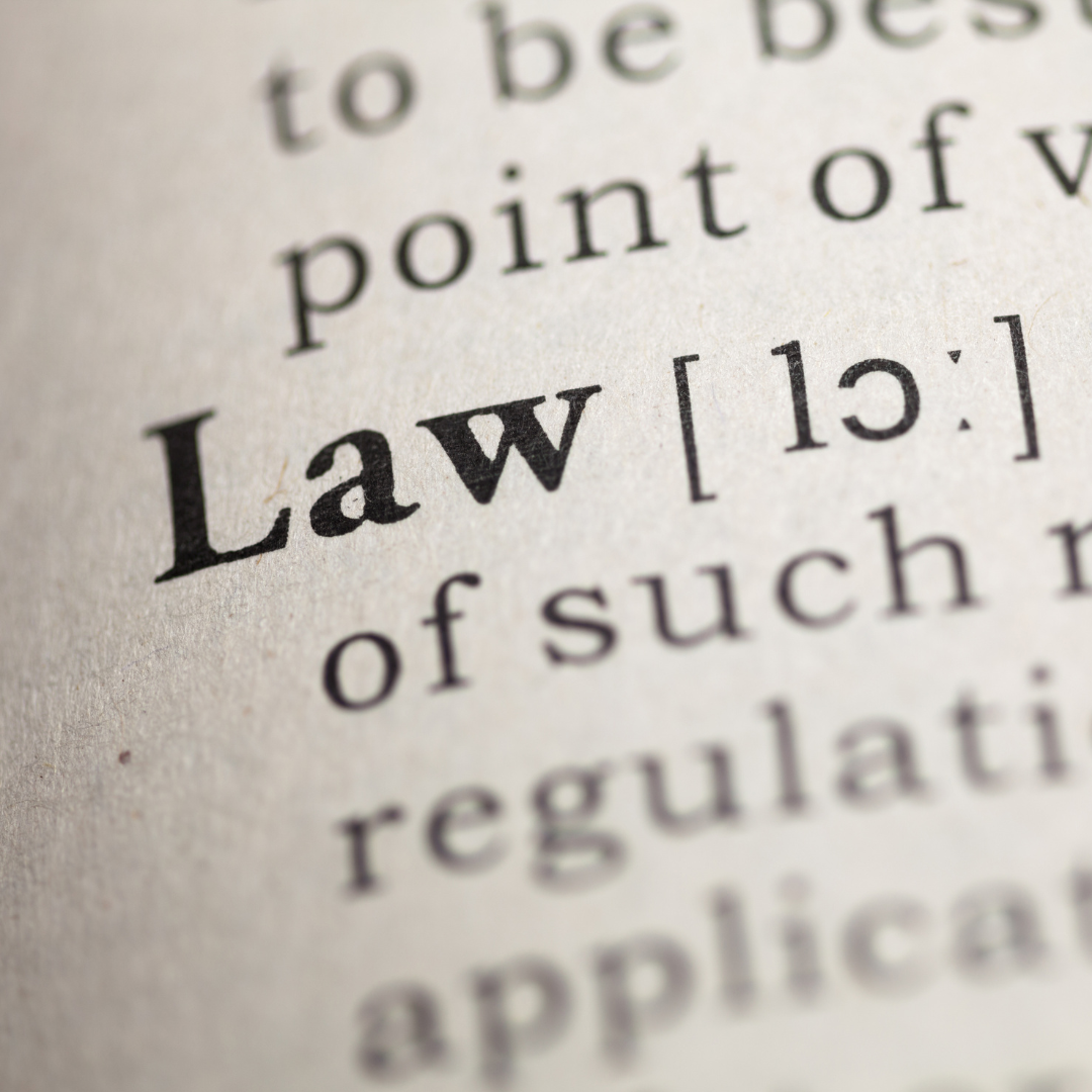 LAW – stark hervorgehobenes Wort als Symbol für Klarheit und Orientierung im rechtlichen Rahmen der KI-Nutzung